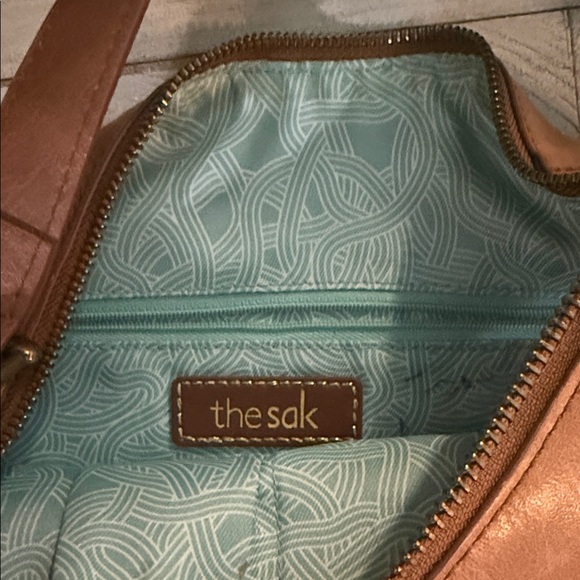 The Sak Tan and Brown Medium Sized Shoulder Bag - Picture 2 of 10